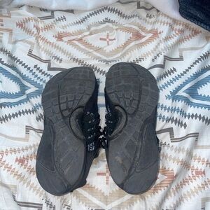 Very worn down but authentic Nike off white air prestos